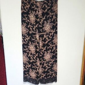 Sarah Arizona Reverisble Black and Gold Floral Wide Leg Pants